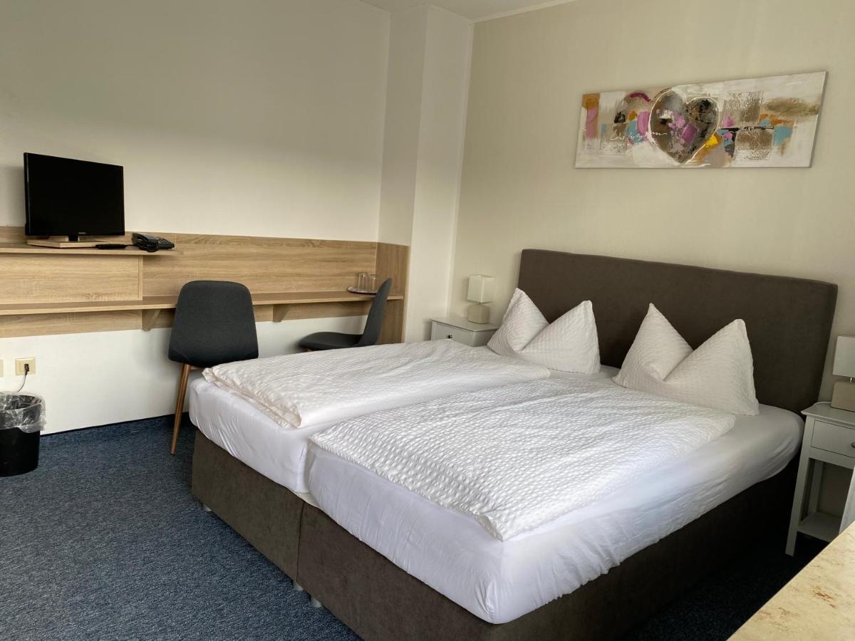 Sevda'S Hotel Garni Weinforth Виллинген Экстерьер фото