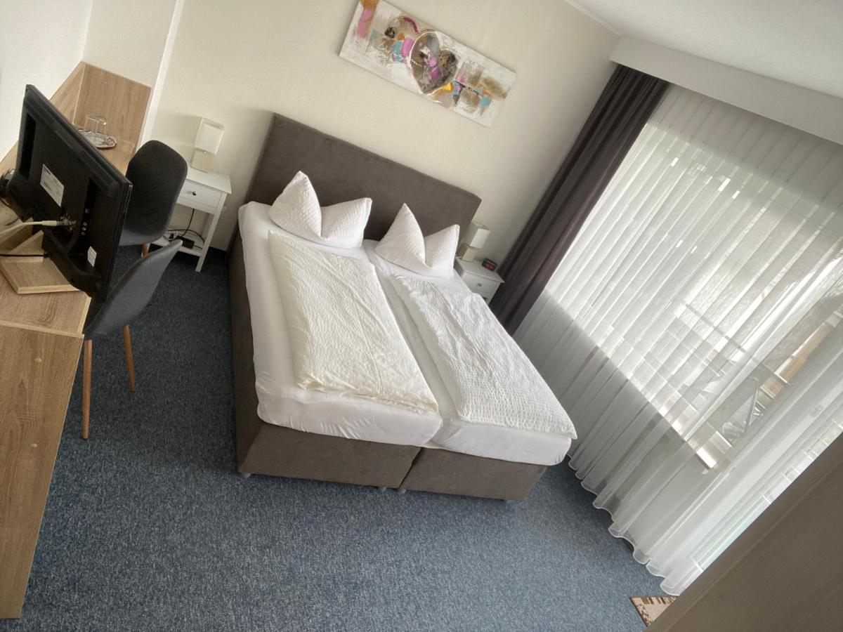 Sevda'S Hotel Garni Weinforth Виллинген Экстерьер фото